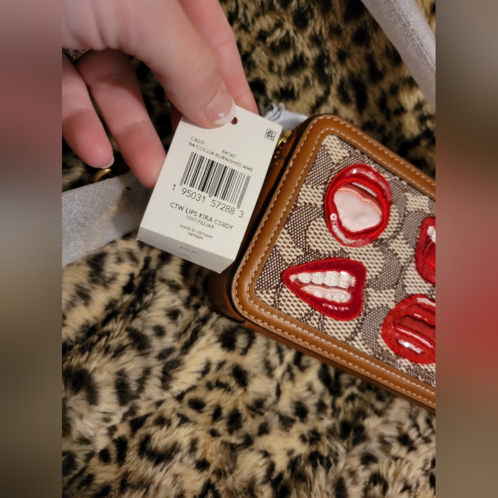 Tom Wesselmann crossbody Limited Edition - Picture 6 of 8